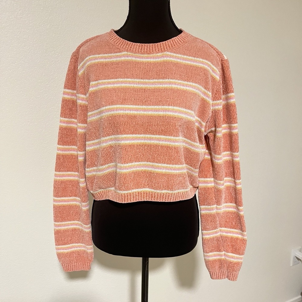 Colsie Women's Cropped Sweater Size‎ L Peach Striped Top Comfort Casual City EUC